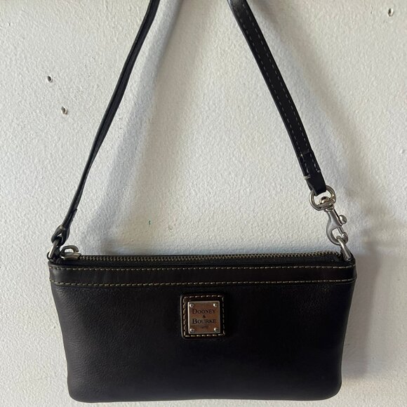 VINTAGE DOONEY & BOURKE LEATHER 1975 WRISTLET BROWN - Picture 1 of 10